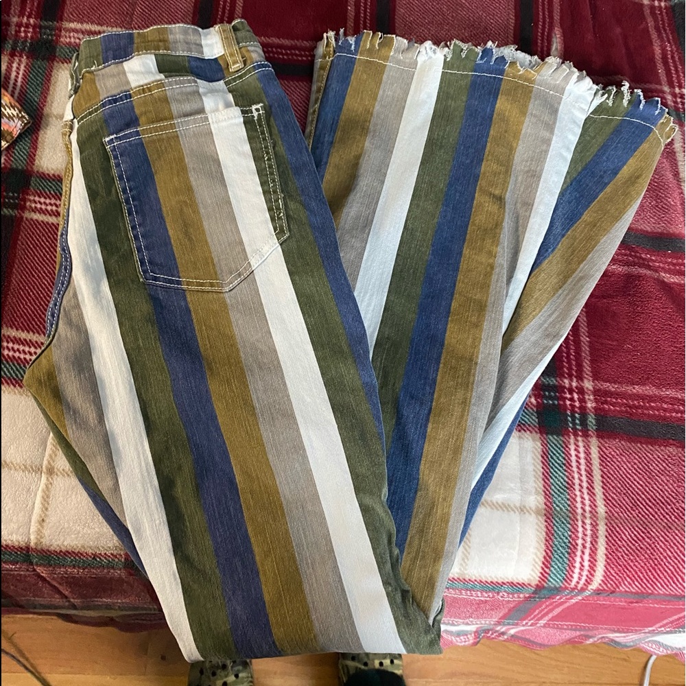 Ranch Dressn’ Flares!